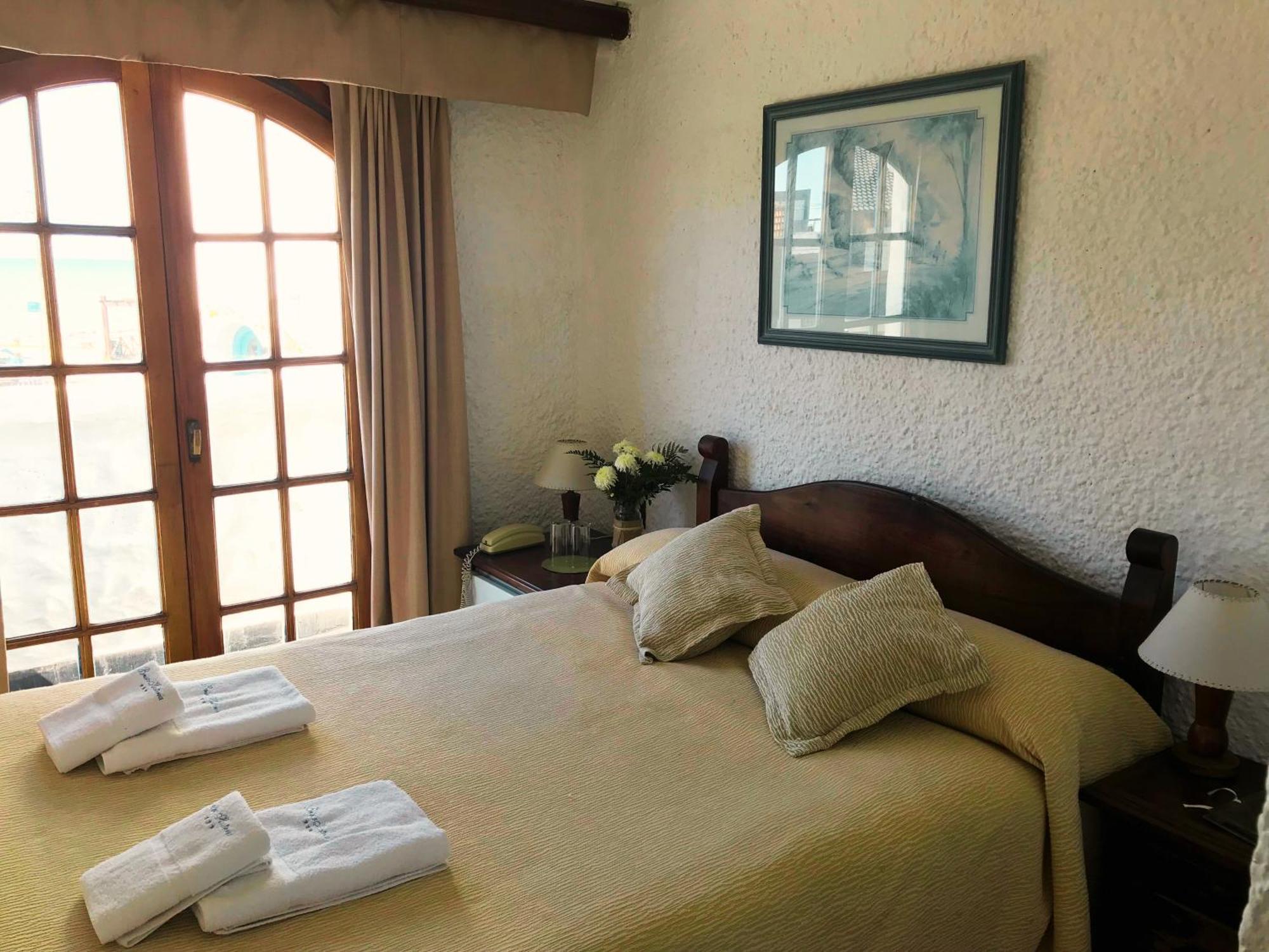 Brisas Hosteria Santa Clara del Mar Esterno foto