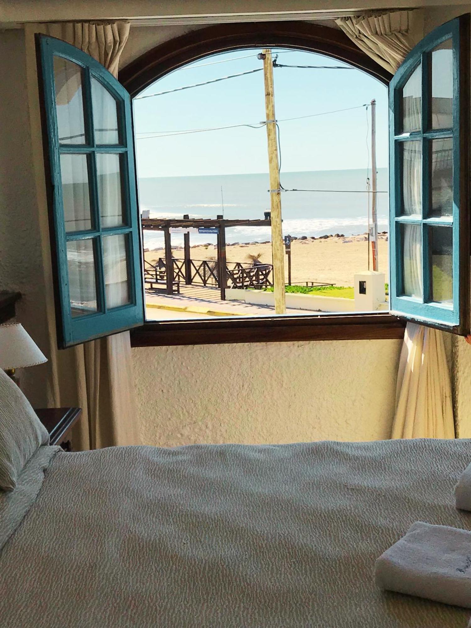 Brisas Hosteria Santa Clara del Mar Esterno foto