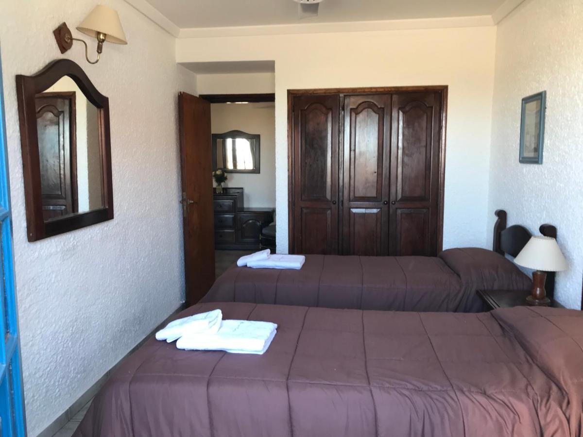 Brisas Hosteria Santa Clara del Mar Esterno foto