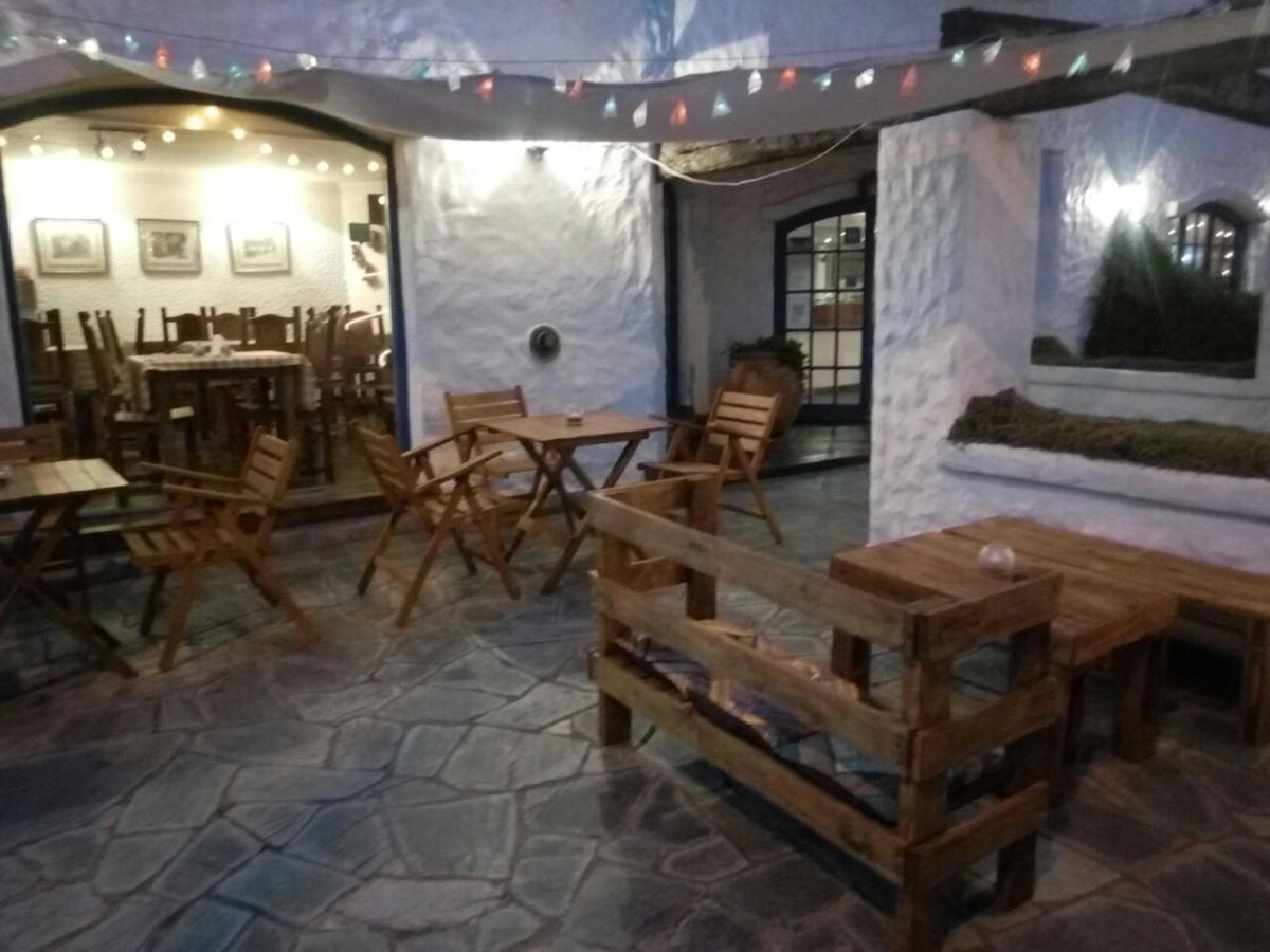 Brisas Hosteria Santa Clara del Mar Esterno foto